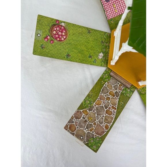 Vintage Holly Hobbie Fold Up Gazebo in Original Box Doll Only Hammock Swing - Picture 8 of 12